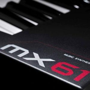 1557991615758-170.Yamaha Mx61 Synthesizer (6).jpg